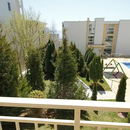 Daire Fort Club Sveti Vlas